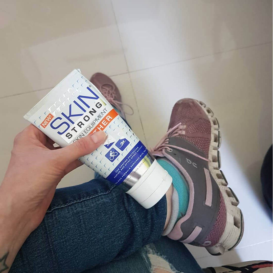 Skin Strong SLATHER Anti chafe cream, chamois cream, anti-clibster cream, paraben free with antifungal ingredients long lasting proteciton